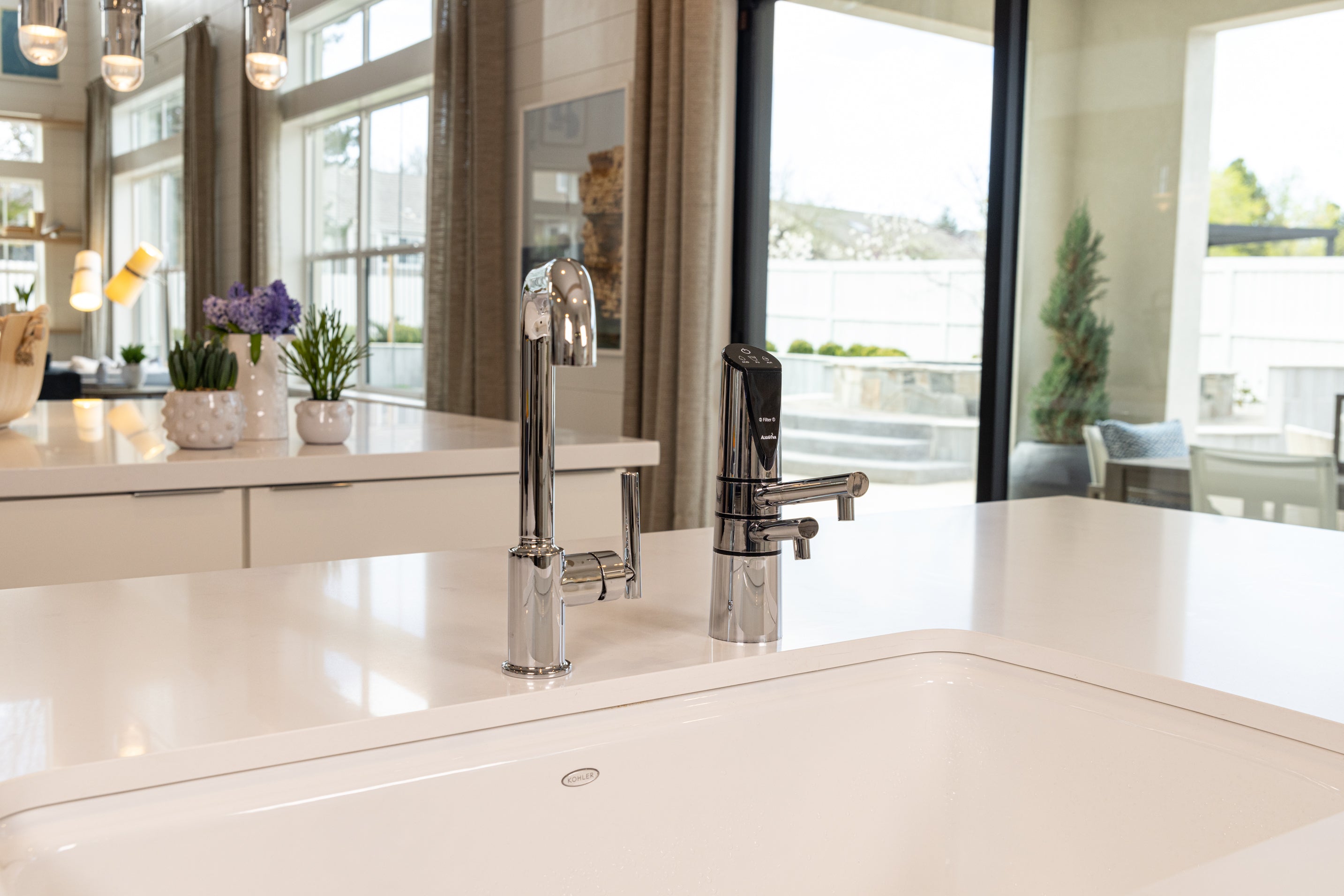 AlkaViva Delphi H2 Undersink Alkaline Water Ionizer 20004101