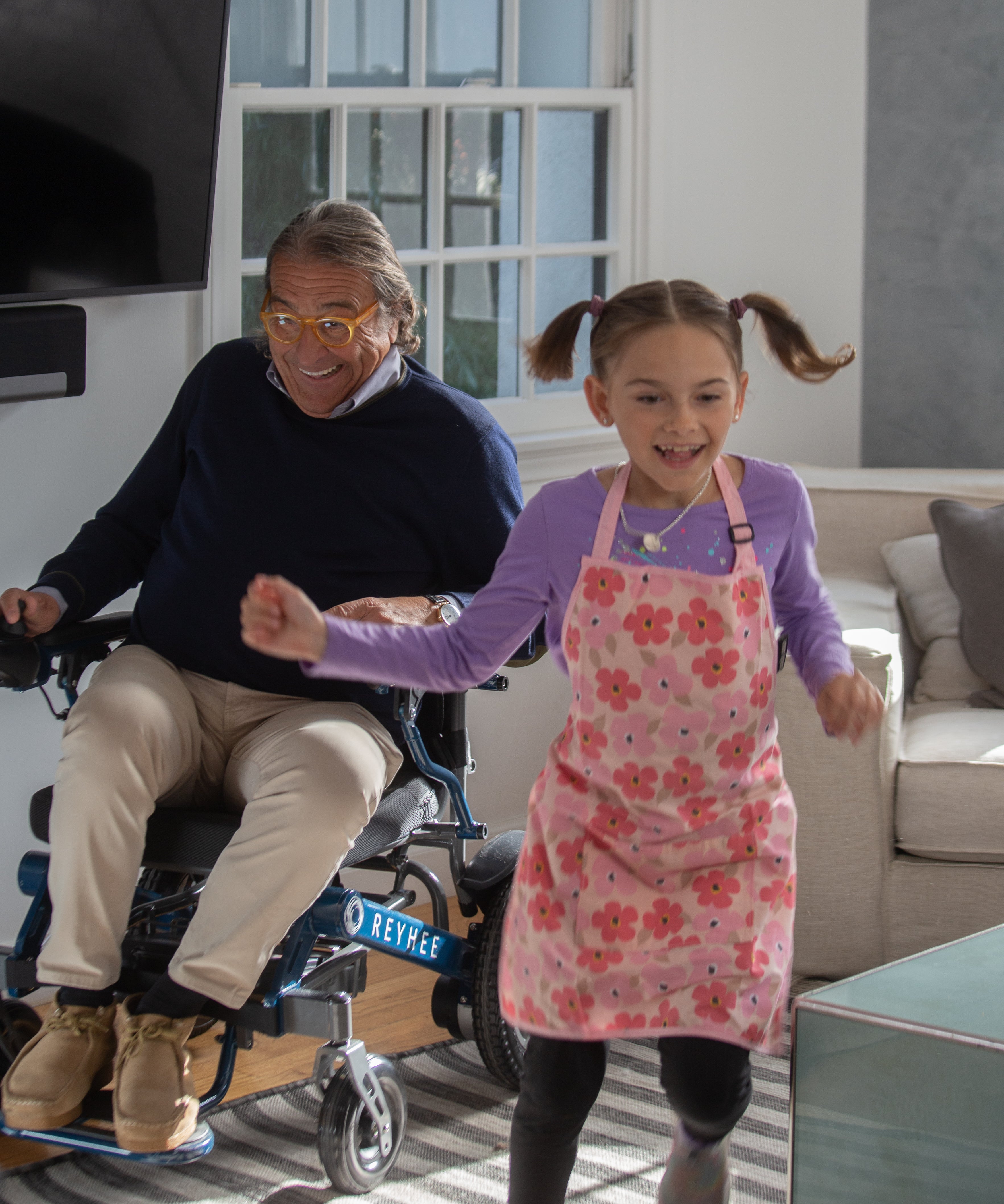 Reyhee Roamer Folding Electric Wheelchair XW-LY001