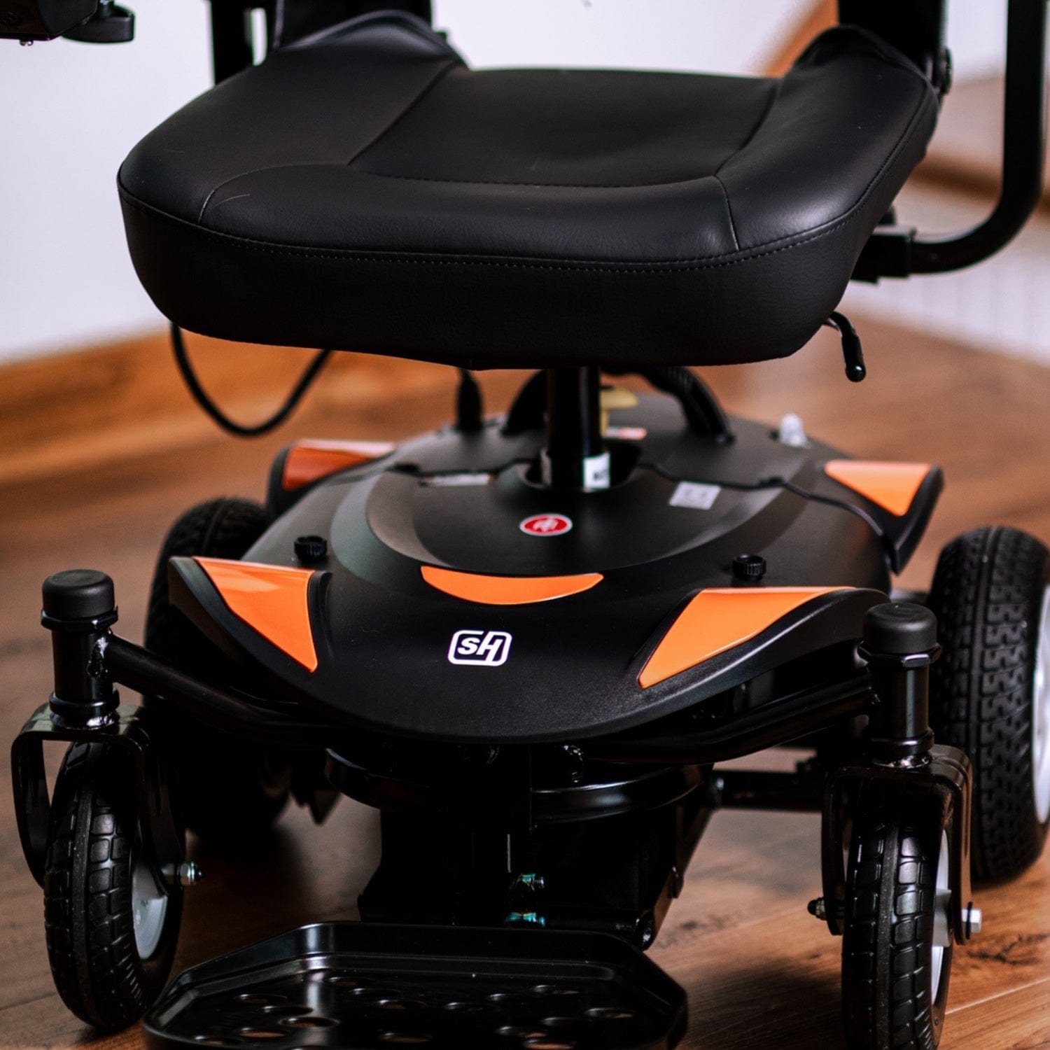 SuperHandy GoRide CRZ Powerchair GUT172