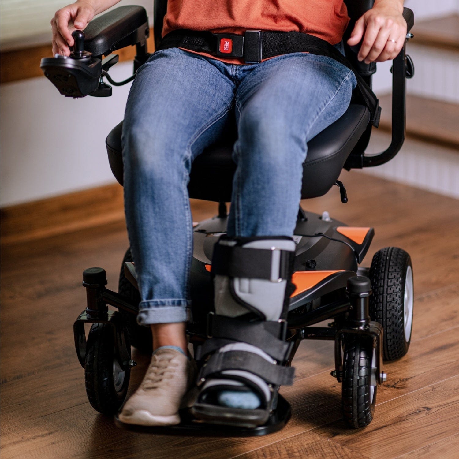 SuperHandy GoRide CRZ Powerchair GUT172